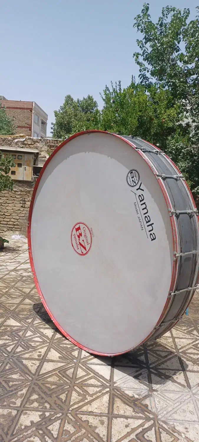 طبل ۲متری یاماها|درام و پرکاشن|هشتگرد, شهرک راه آهن|دیوار