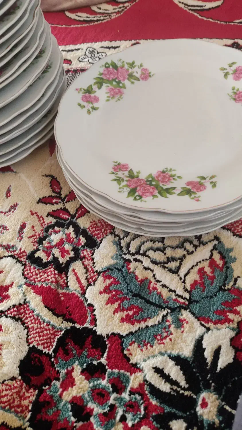 سرویس غذاخوری|ظروف سرو و پذیرایی|حبیب آباد, |دیوار