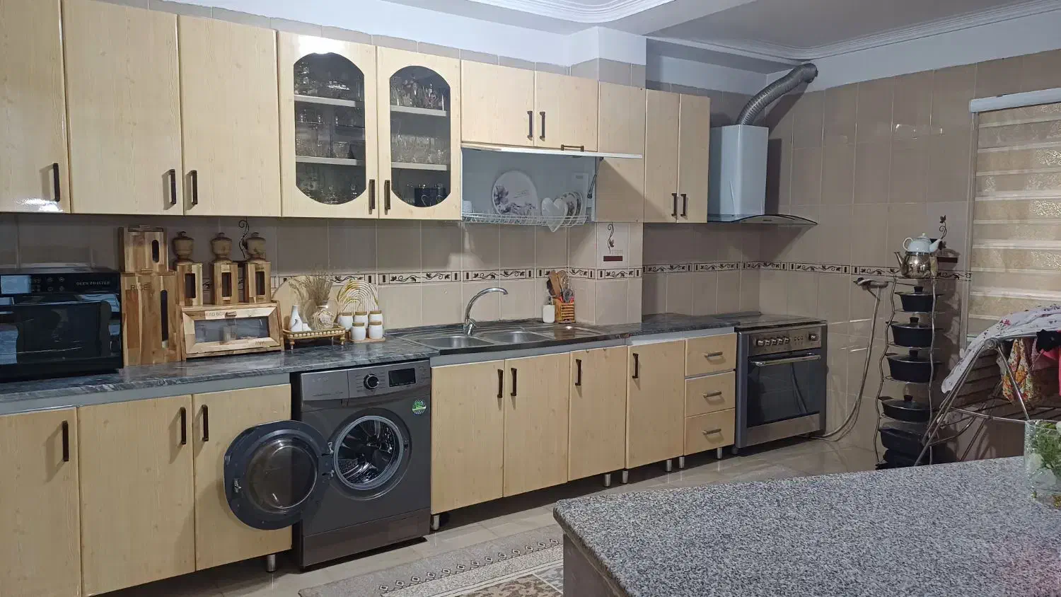 اپارتمان طبقه اول شخصی ساز|فروش آپارتمان|زیرآب, |دیوار