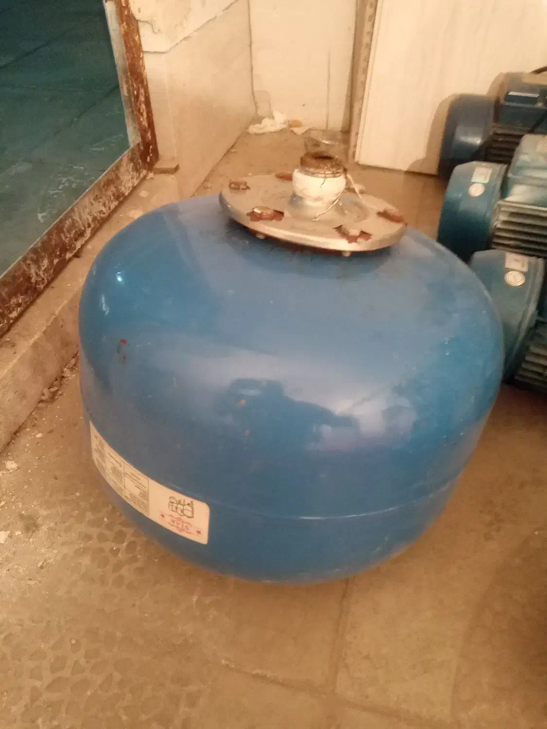 فروش فوری منبع آب|مصالح و تجهیزات ساختمان|مشهد, طلاب|دیوار