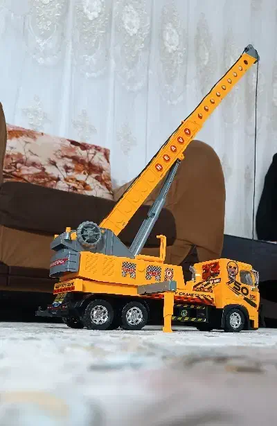 جرثقیل|اسباب‌‌بازی|خمین, |دیوار