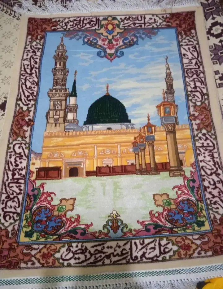 فرش دستباف مدینه با بهترین بافت و رنگ|فرش|تبریز, |دیوار