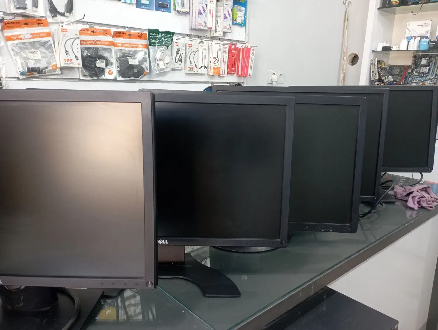 مانیتور ۲۲ اینچ led ips /tn/va|قطعات و لوازم جانبی رایانه|مشهد, شهید معقول|دیوار