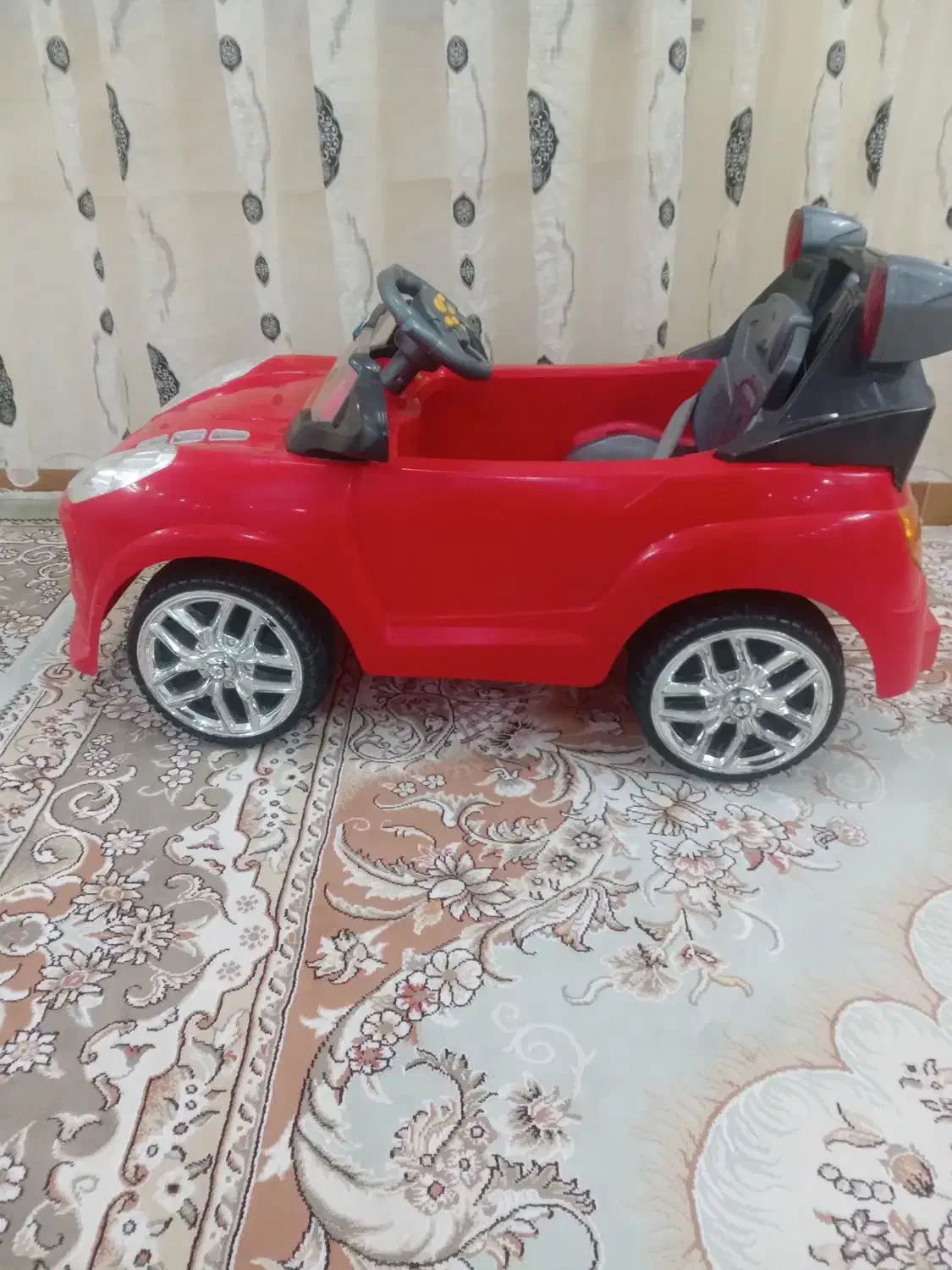 ماشین شارژی کنترل دار|اسباببازی بچه|قوچان, |دیوار