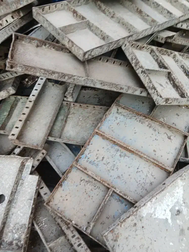 خریدارضایعات آهن مس آلومینیوم برنج|عمده‌فروشی|تهران, فلسطین (میدان انقلاب)|دیوار