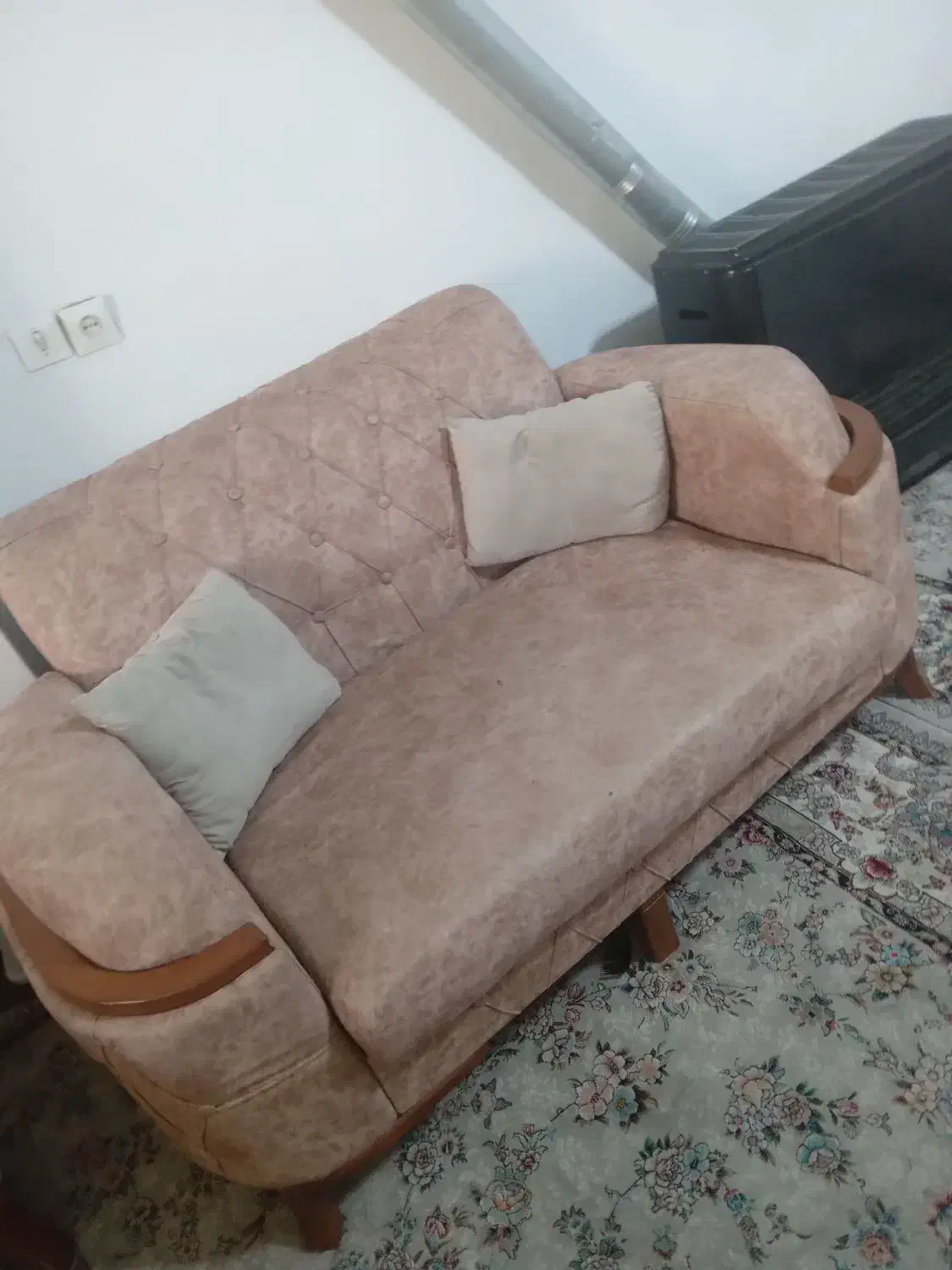 مبل چستر|مبلمان خانگی و میز عسلی|شهریار, کهنز|دیوار