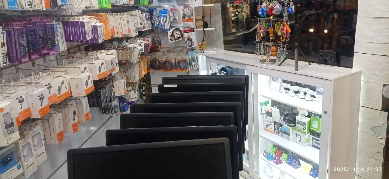 مانیتور ۱۹ اینچ dell|قطعات و لوازم جانبی رایانه|فردیس, شهرک ارم|دیوار