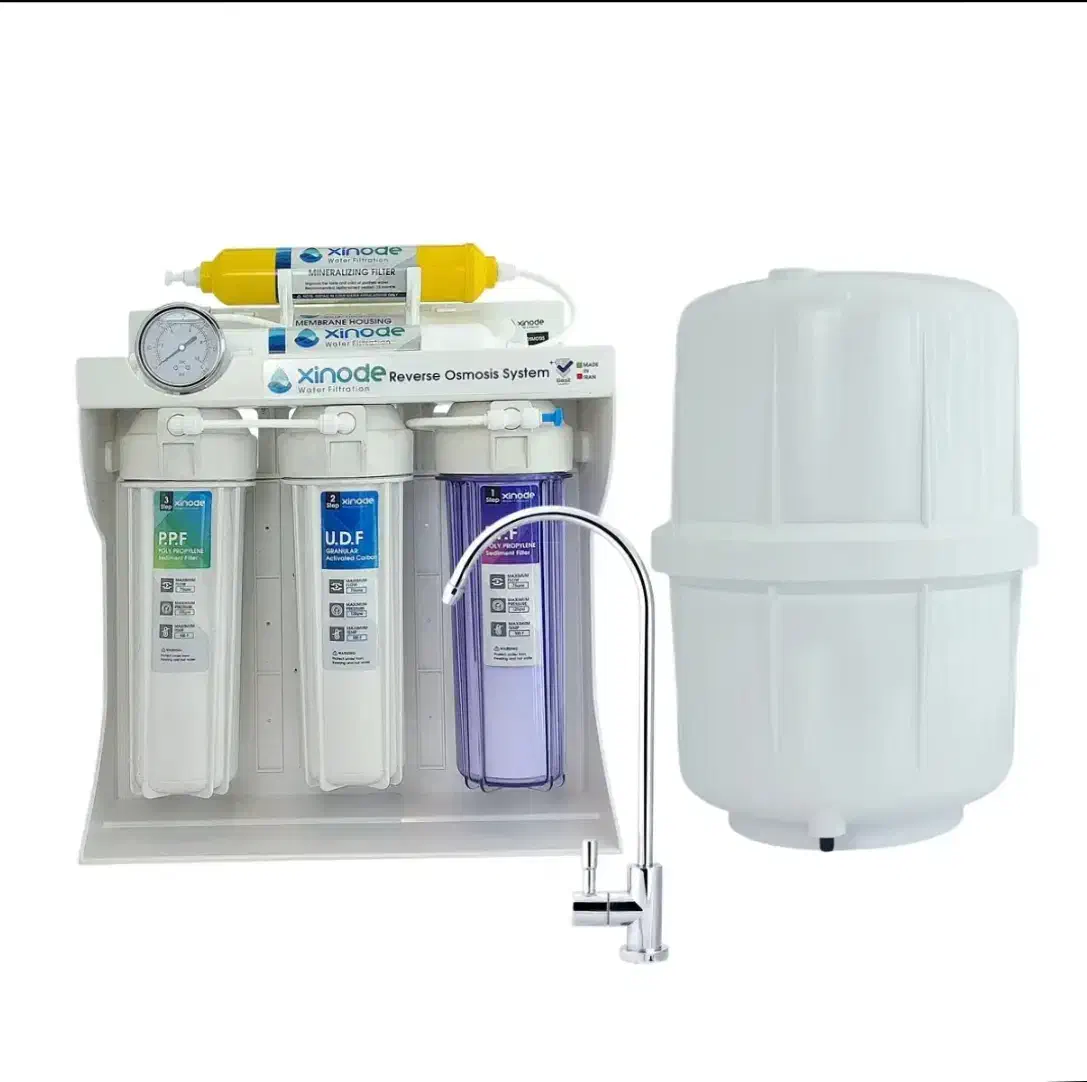 نصب آیفون تصویری و برق کشی سه فاز نصب آب تصفیه کن|خدمات پیشه و مهارت|بم, |دیوار