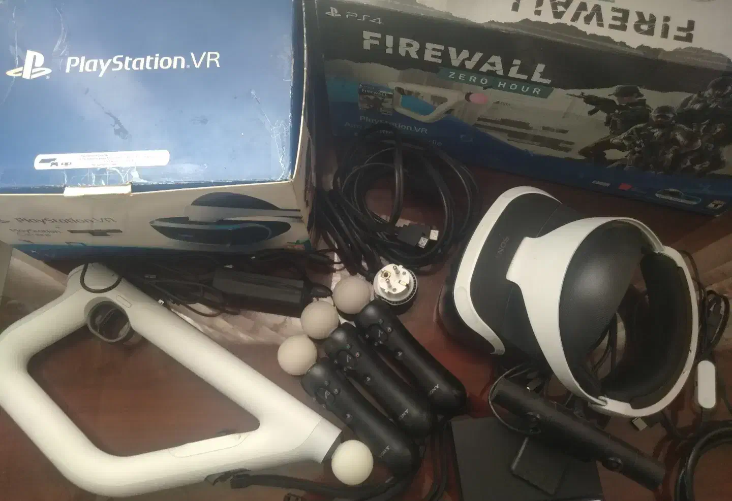 واقعیت مجازی ps4 همرا aim و سه عدد دسته موو|کنسول، بازی ویدئویی و آنلاین|گنبد کاووس, |دیوار