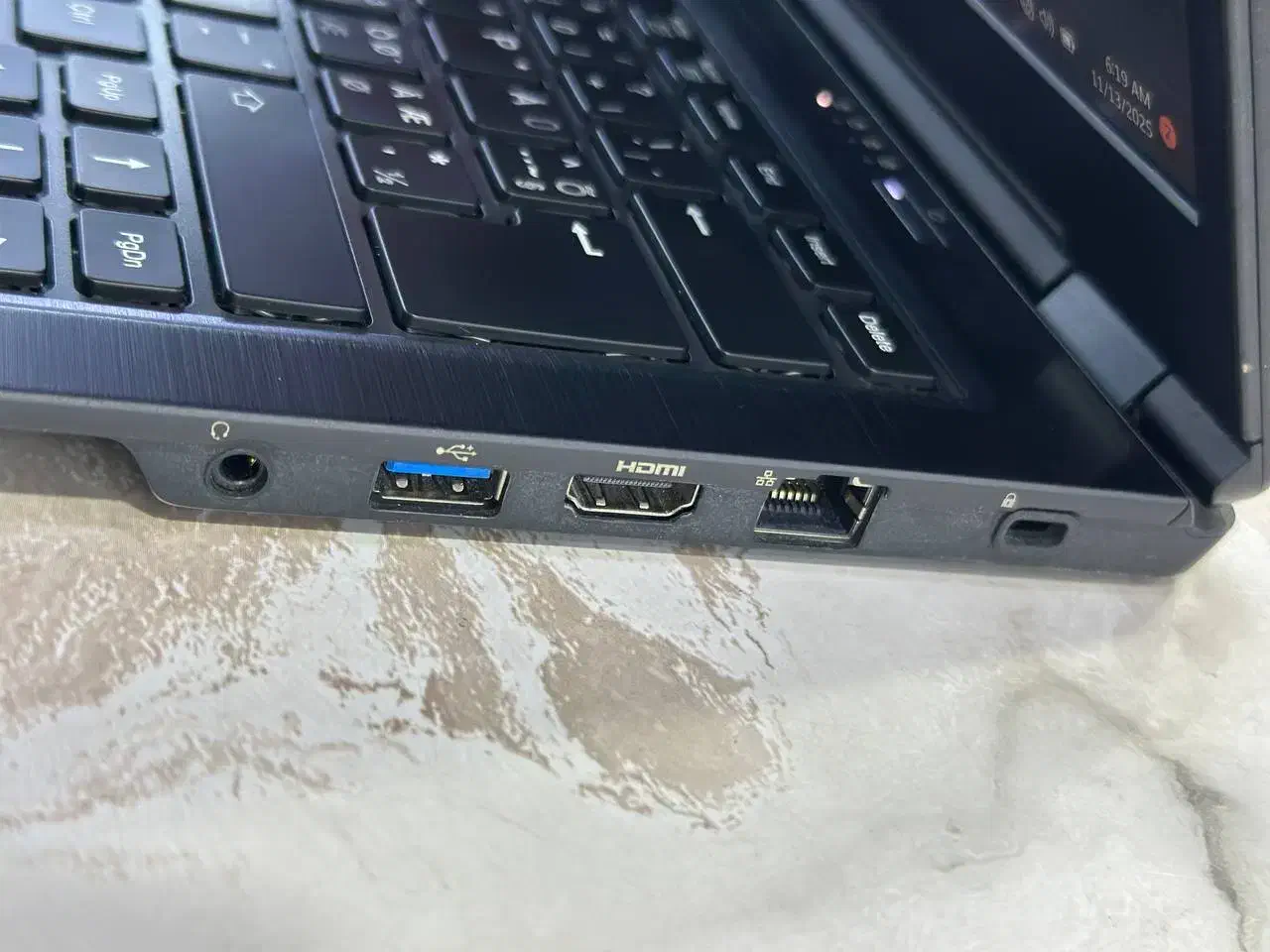 نسل ۸ بارم ۸ و هارد ssd مناسب دانشجو و برنامه نویس|رایانه همراه|اهواز, نادری|دیوار