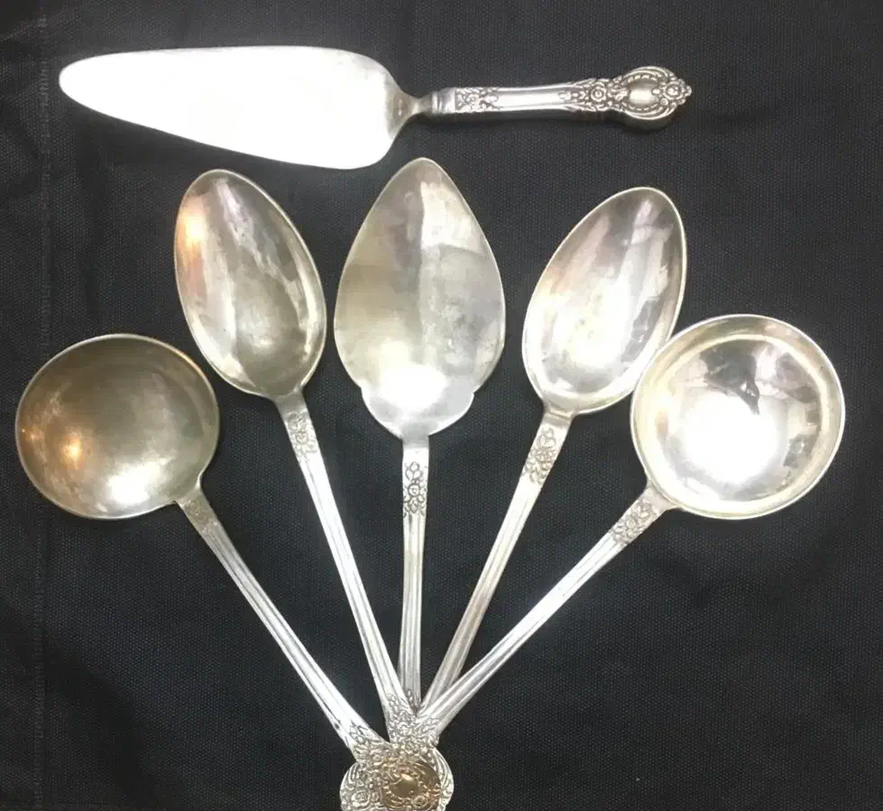 سرویس قاشق وچنگال وکارد سیلورپلیت|ظروف سرو و پذیرایی|تهران, میرداماد|دیوار