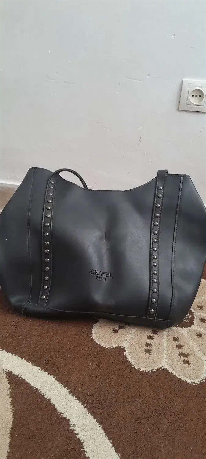 کیف|کیف، کفش، کمربند|پیشوا, |دیوار