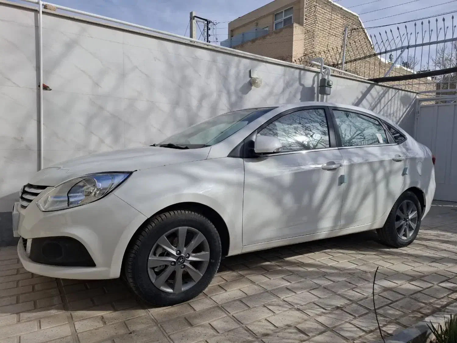 جک j4|خودرو سواری و وانت|اصفهان, کارلادان|دیوار