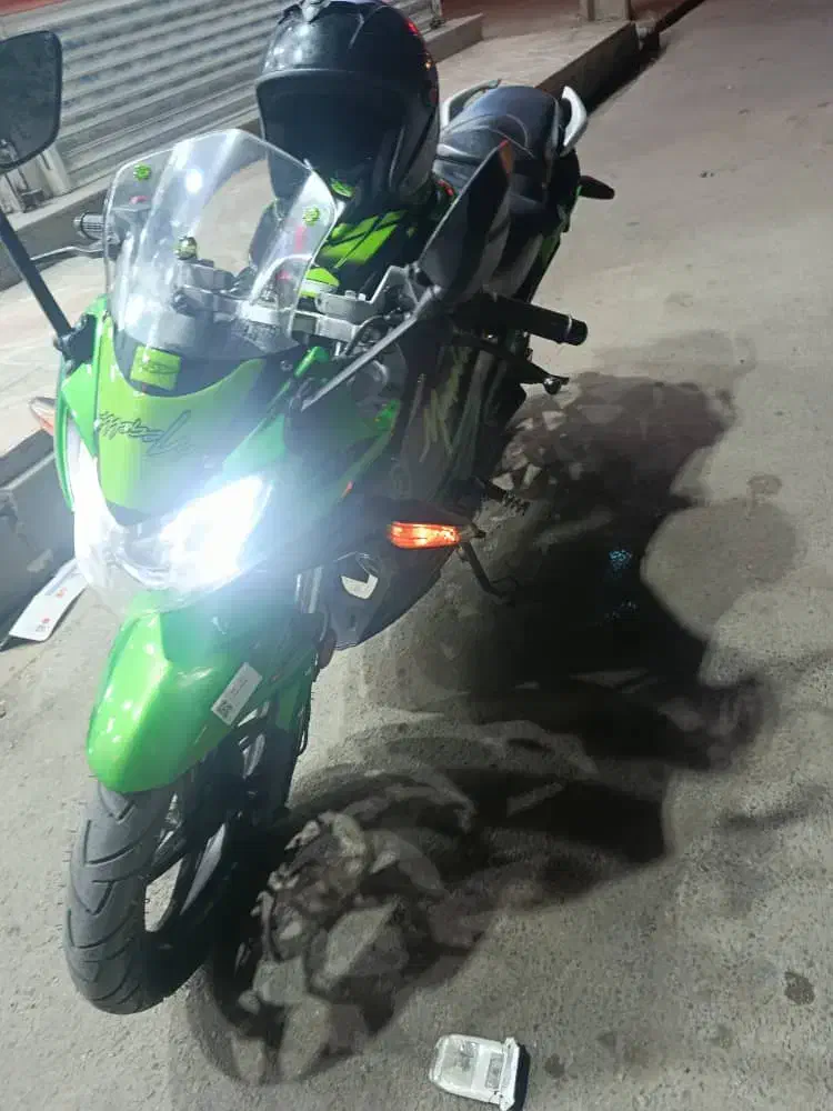 موتور‌مگلی‌۲۰۰|موتورسیکلت|چهارباغ, |دیوار