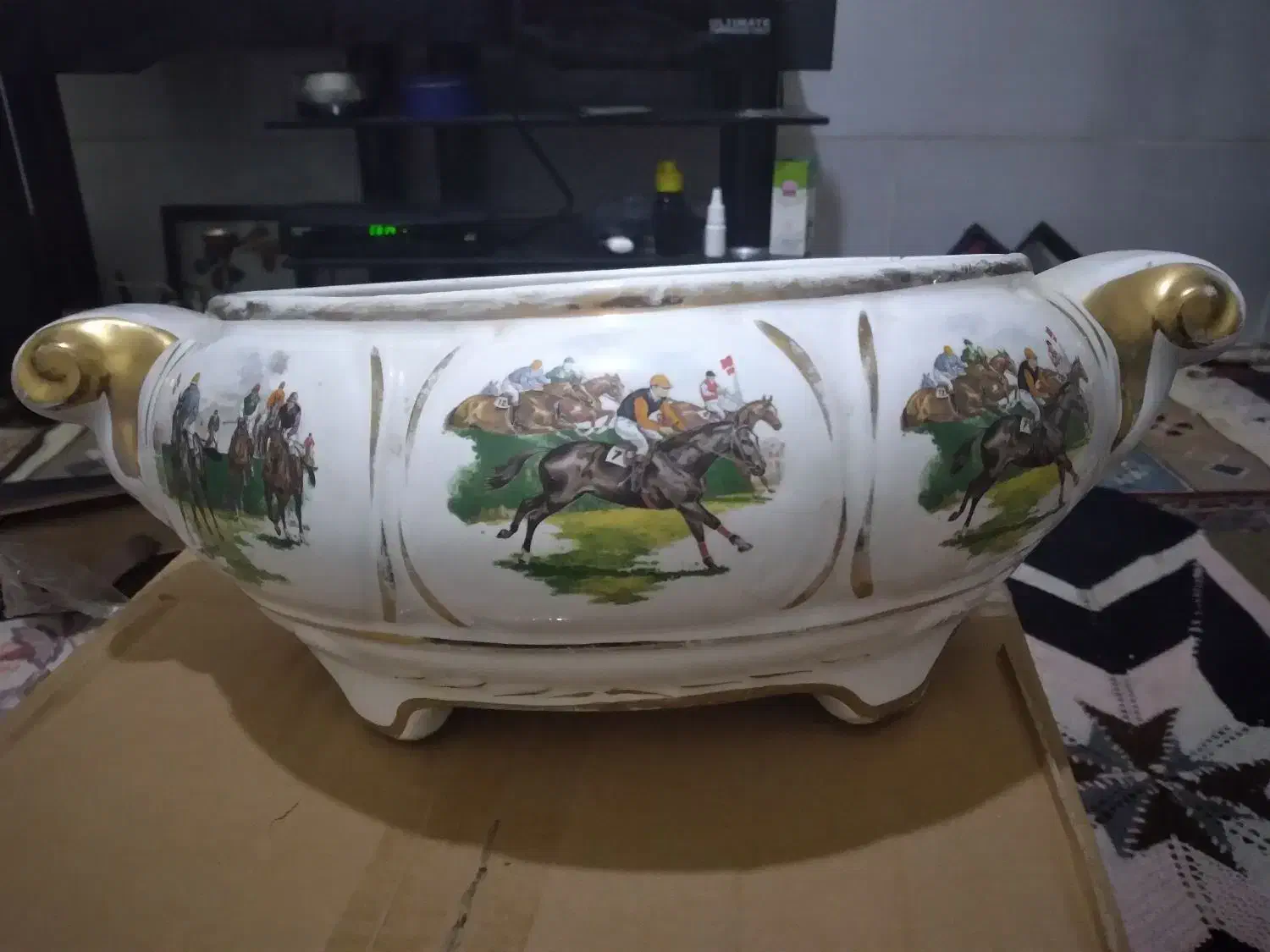 اجیل خوری چینی ساخت انگلیس قدیمی دست ساز|ظروف سرو و پذیرایی|محمدیه-قزوین, |دیوار