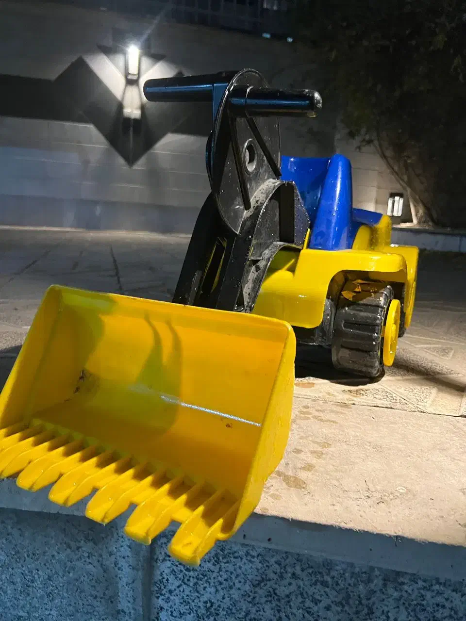 تراکتور بزرگ|اسباببازی بچه|تهران, باغ فیض|دیوار