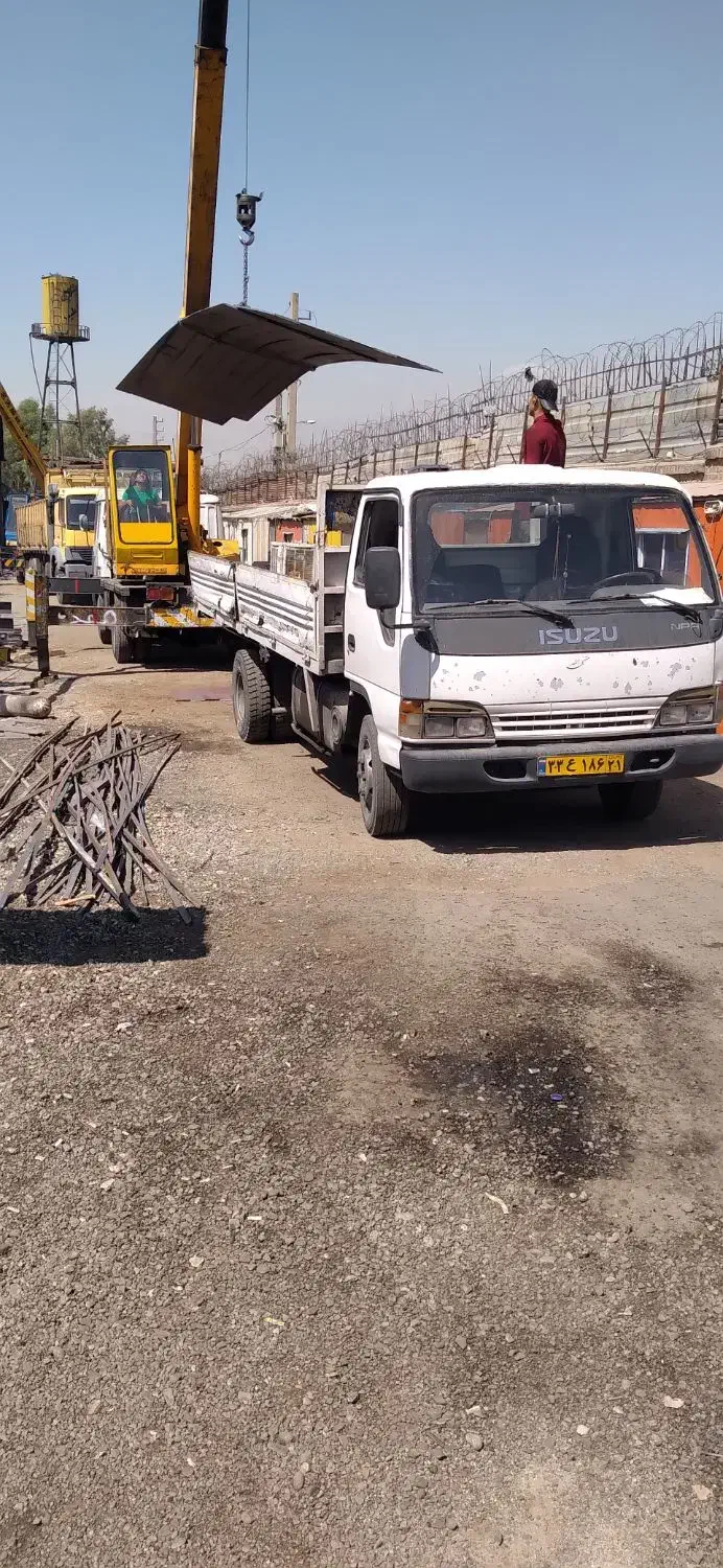 سلام ایسوزو۸۳ اصل سالم|خودرو سنگین|بهارستان, |دیوار