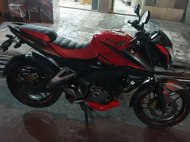 ان‌ اس‌ ns 200|موتورسیکلت|تهران, شهید رجایی|دیوار