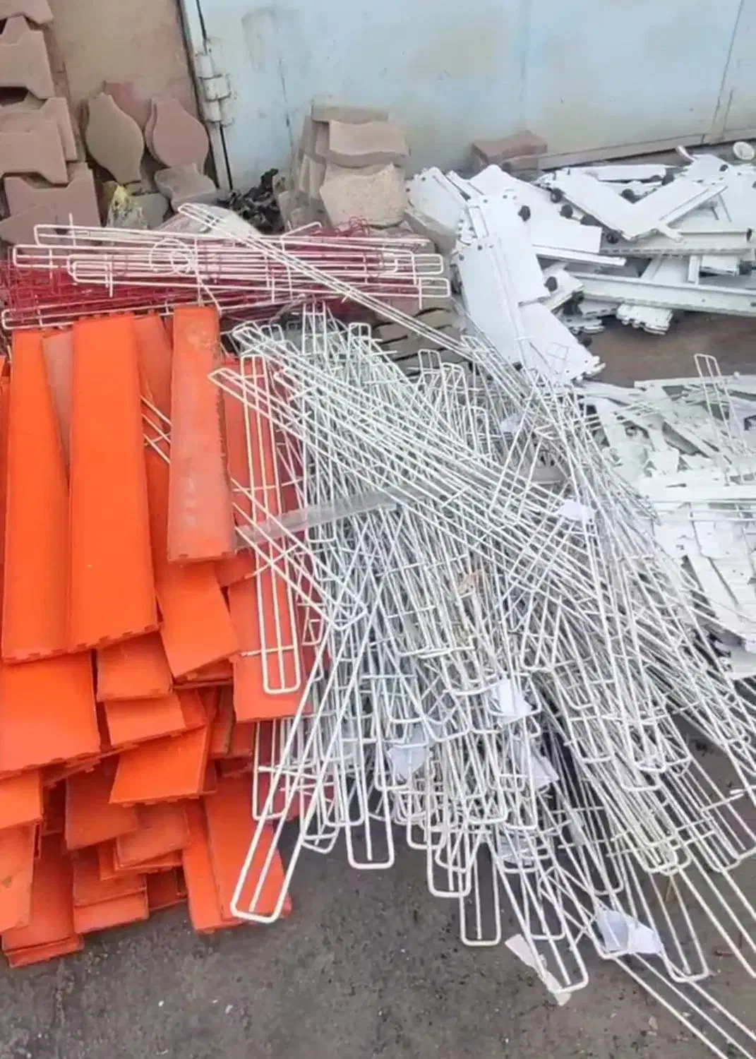 مقداری قفسه فروشگاهی بفروش میرسد|فروشگاه و مغازه|اهواز, ۲۵۴دستگاه|دیوار