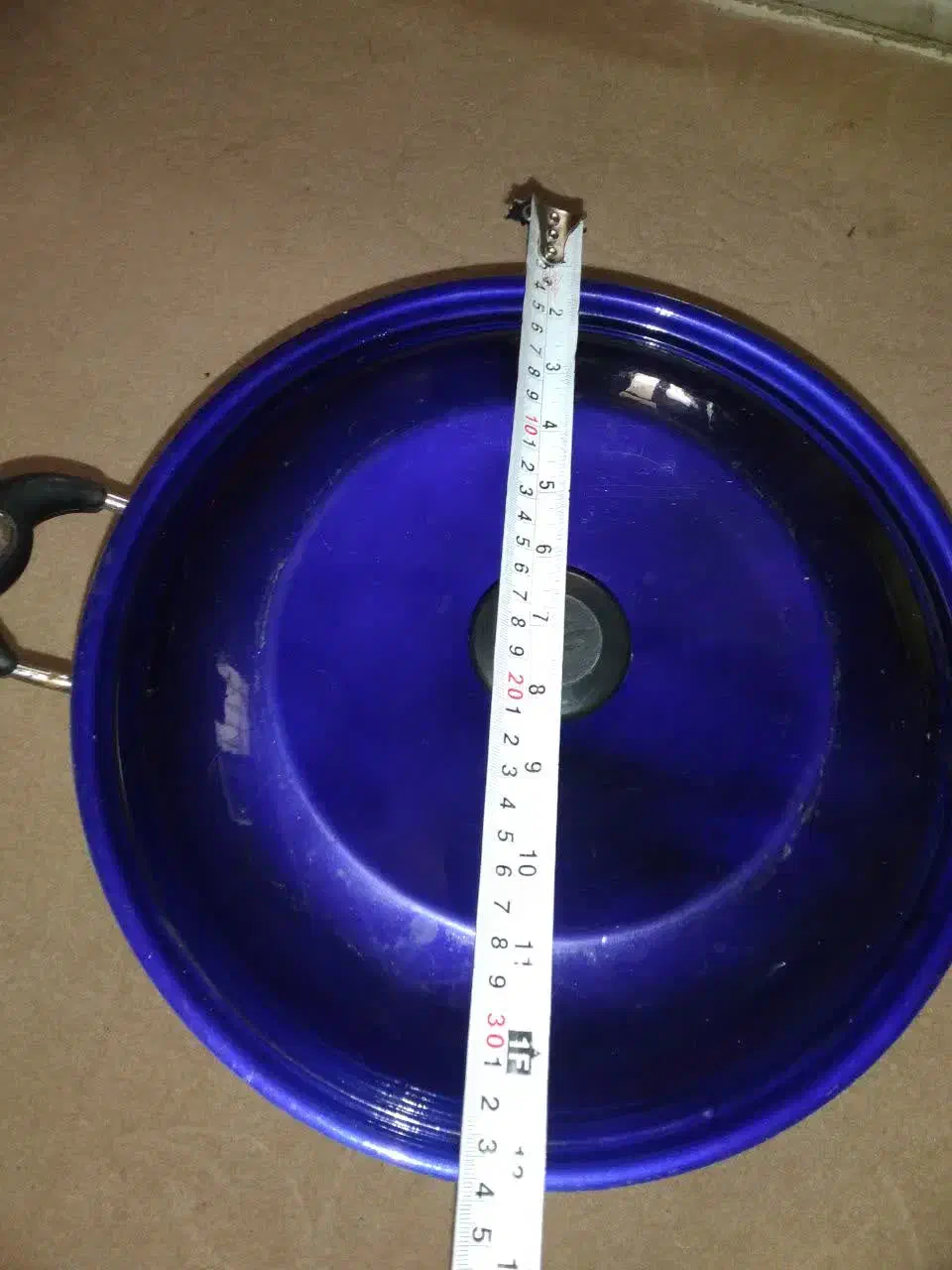 قابلمه ۵۰۰ تومن سایز ۳۲|ظروف پخت‌وپز|رباط‌کریم, رباط‌کریم|دیوار