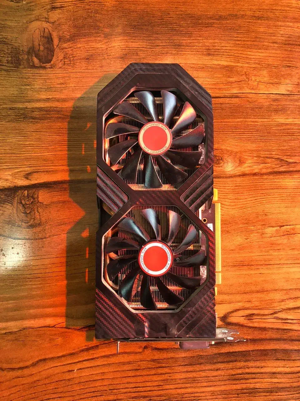 کارن گرافیک rx580|قطعات و لوازم جانبی رایانه|قم, بنیاد|دیوار