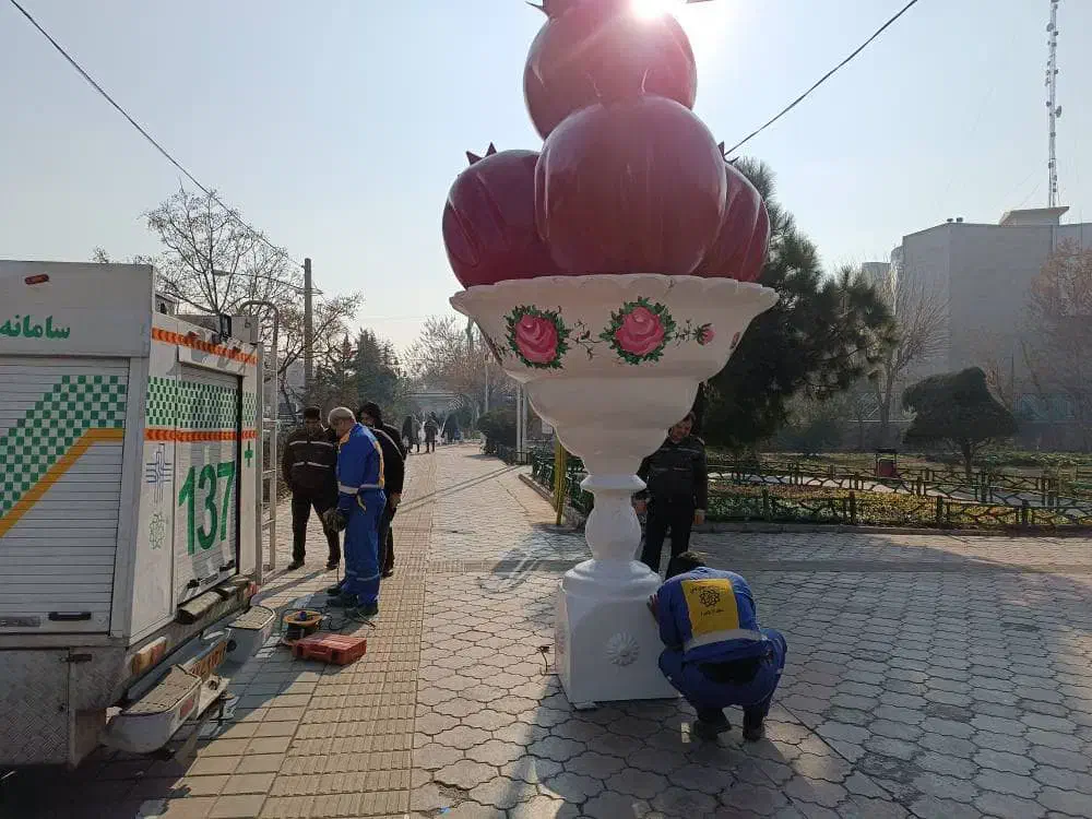 المان یلدا و مجسمه فایبر گلاس و بتن|مجسمه، تندیس، ماکت|تهران, صادقیه|دیوار