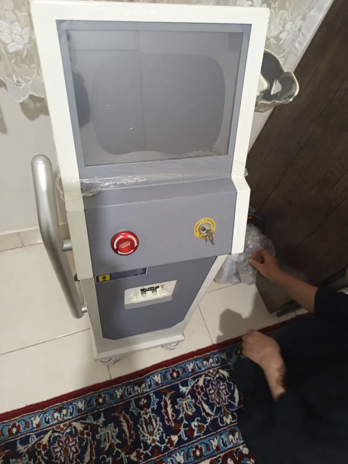 دستگاه لیزر بدن|آرایشی، بهداشتی، درمانی|رباط‌کریم, مسکن مهر آبشناسان|دیوار