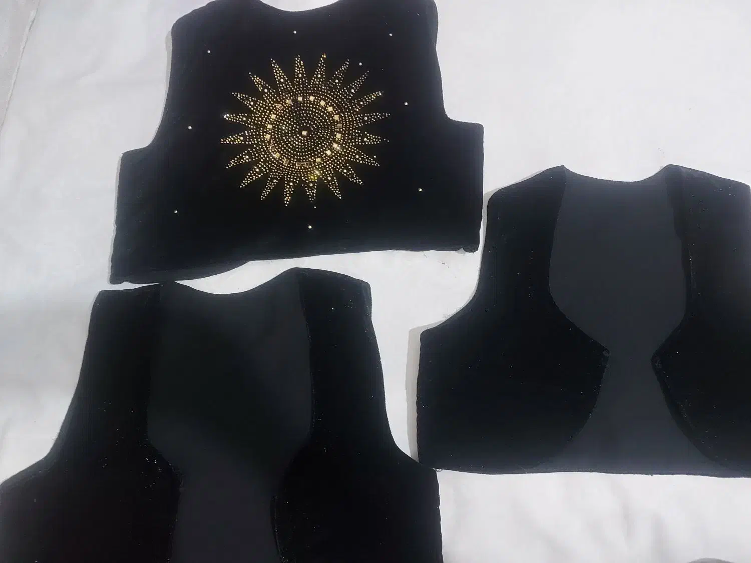 جلیقه ولباس نو|لباس|کرمانشاه, |دیوار