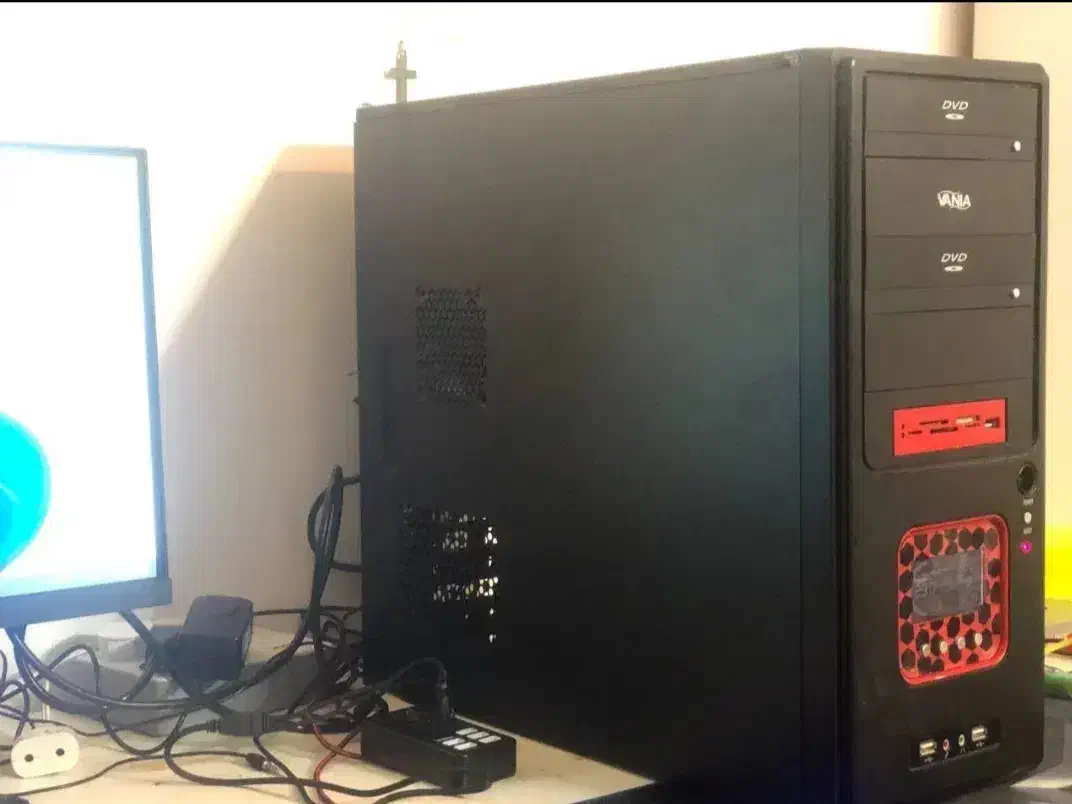 کیس های دانش اموزی ودانشجویی واداری|رایانه رومیزی|خوی, |دیوار