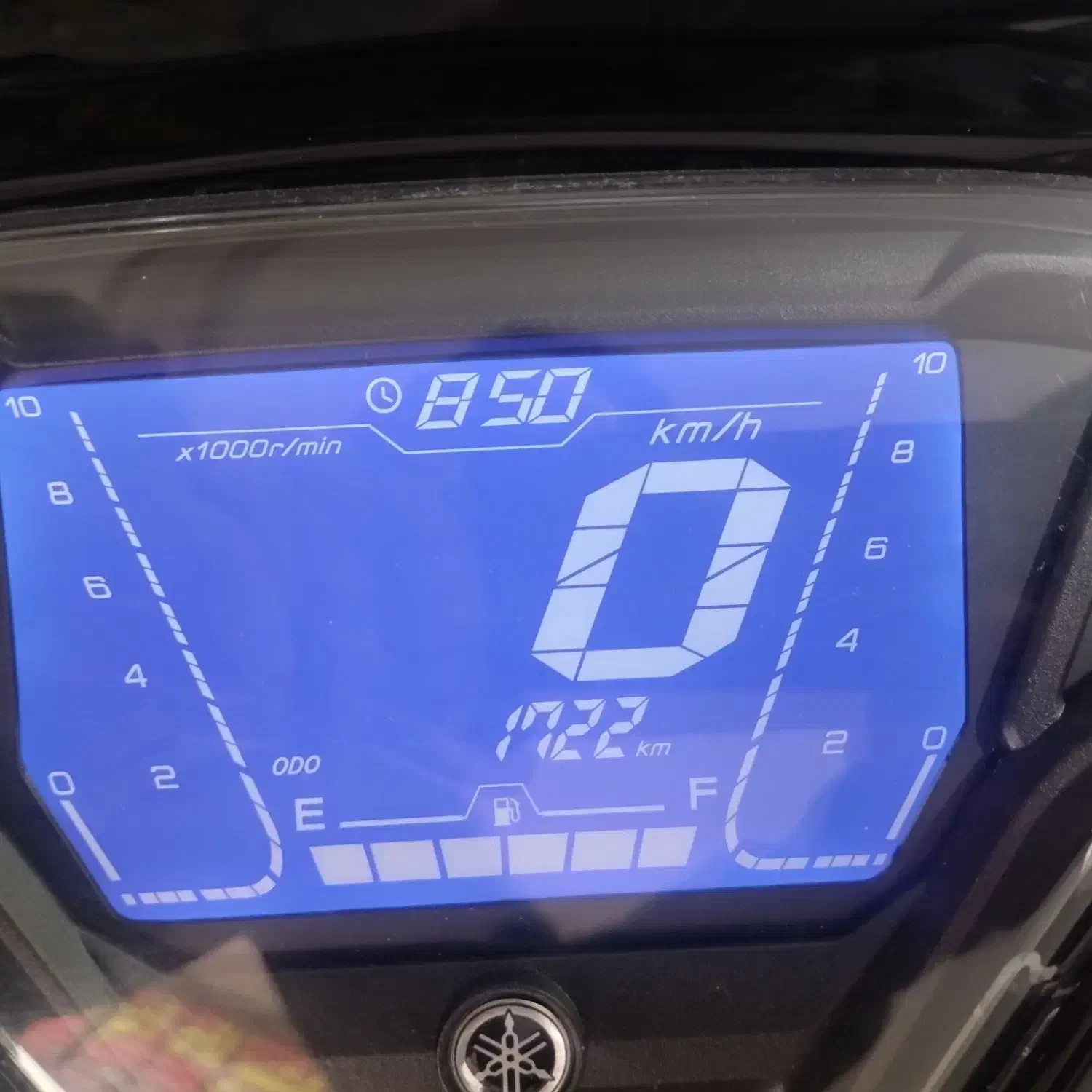 یاماها آیروکس اصلی|موتورسیکلت|اصفهان, رکن الدوله غربی|دیوار