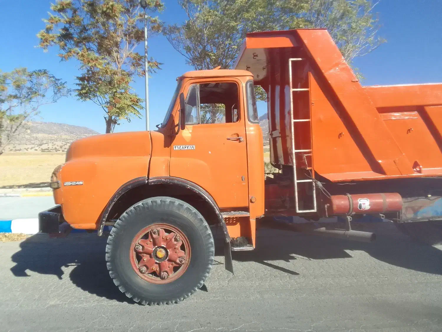 تک کمپرسی   مان    مدل ۱۳۶۱|خودرو سنگین|کرمانشاه, |دیوار