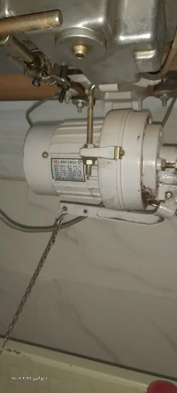 چرخ‌خیاطی تیپیکال|چرخ خیاطی و ریسندگی|سردرود, |دیوار