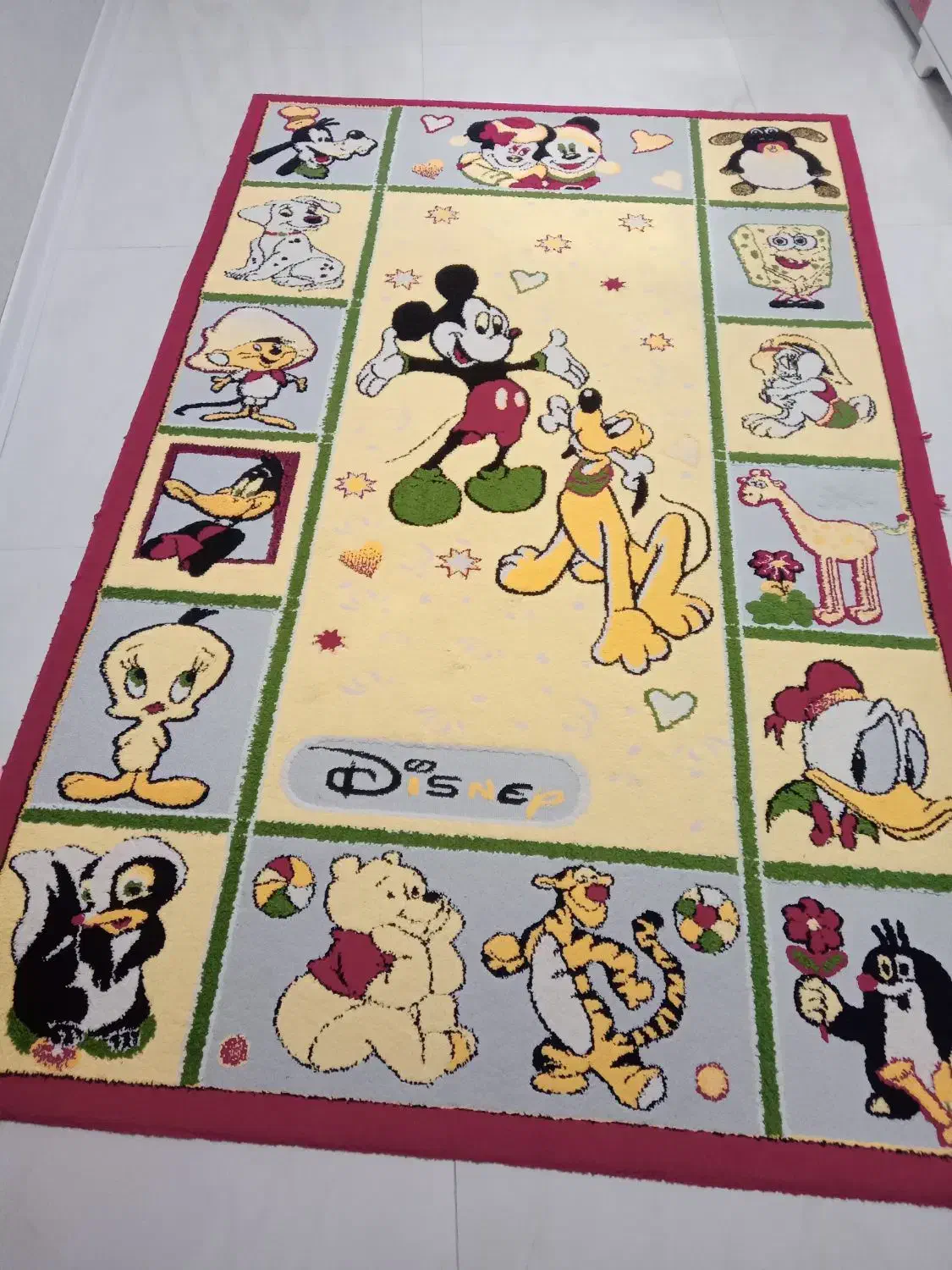 فرش اتاق کودک|فرش|اصفهان, بهارستان|دیوار