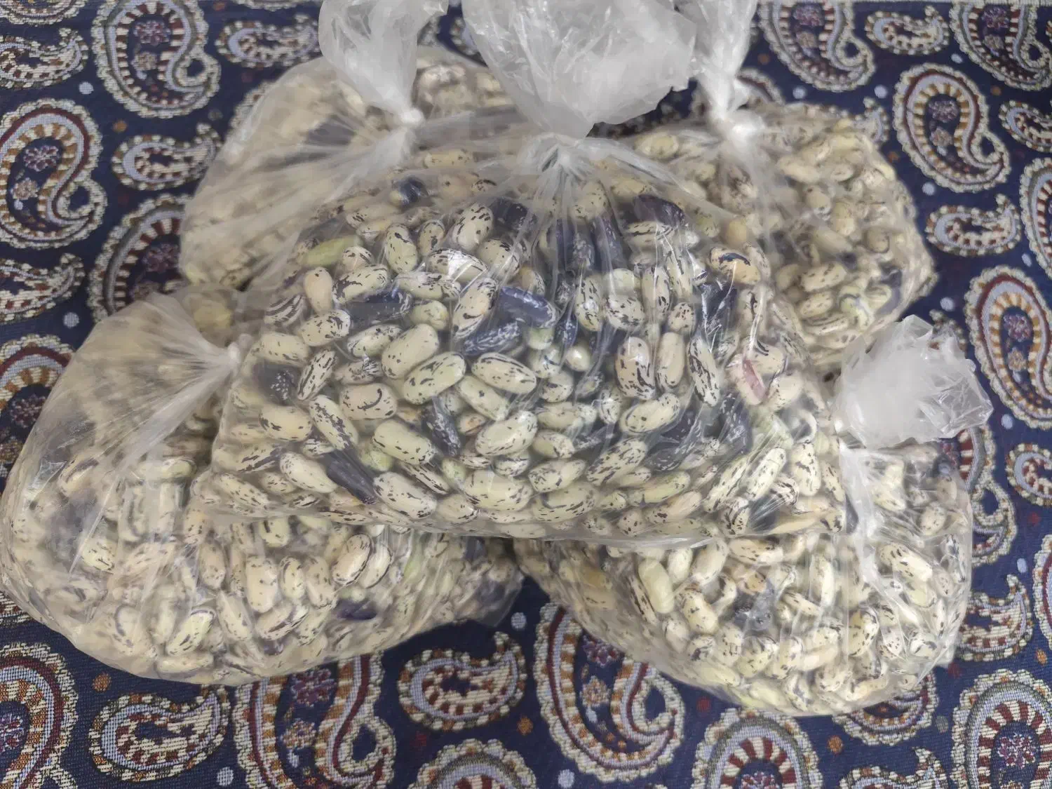 باقالی|خوردنی و آشامیدنی|صومعهسرا, |دیوار