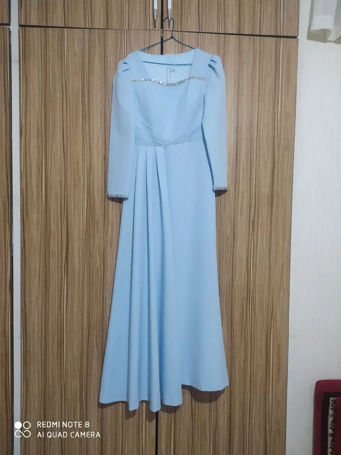 لباس مجلسی|لباس|خرمدره, |دیوار