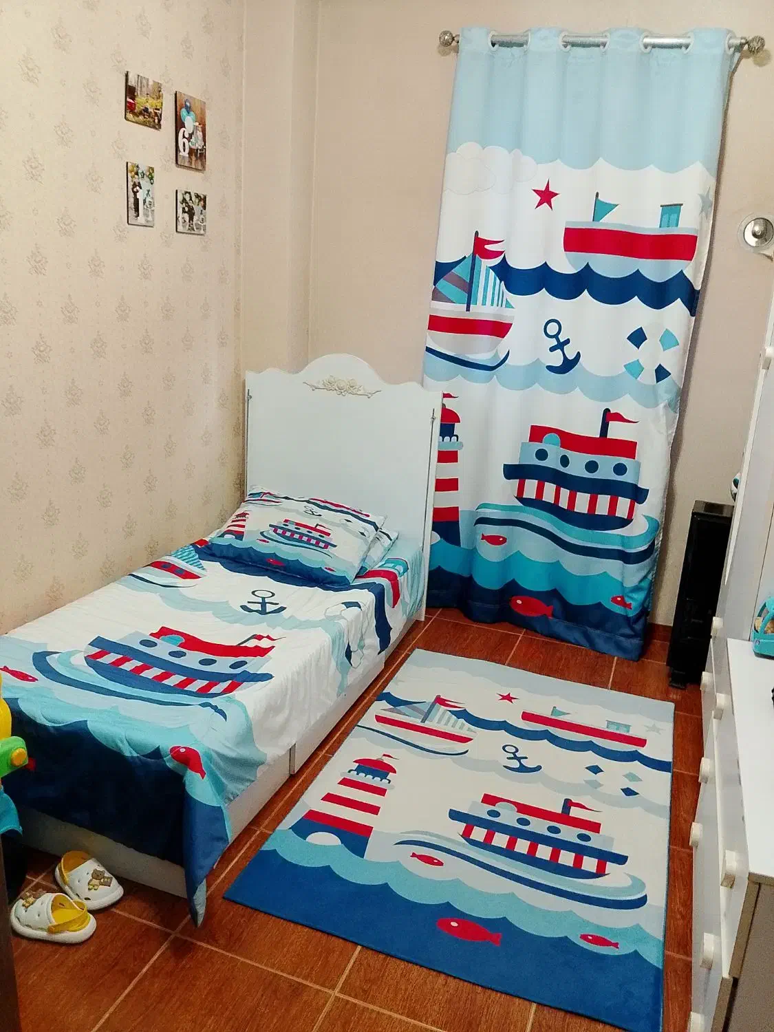 سرویس لحاف،فرشینه،پنل پرده،آباژور،ساعت اتاق بچه|اسباب و اثاث بچه|رشت, هلال احمر|دیوار