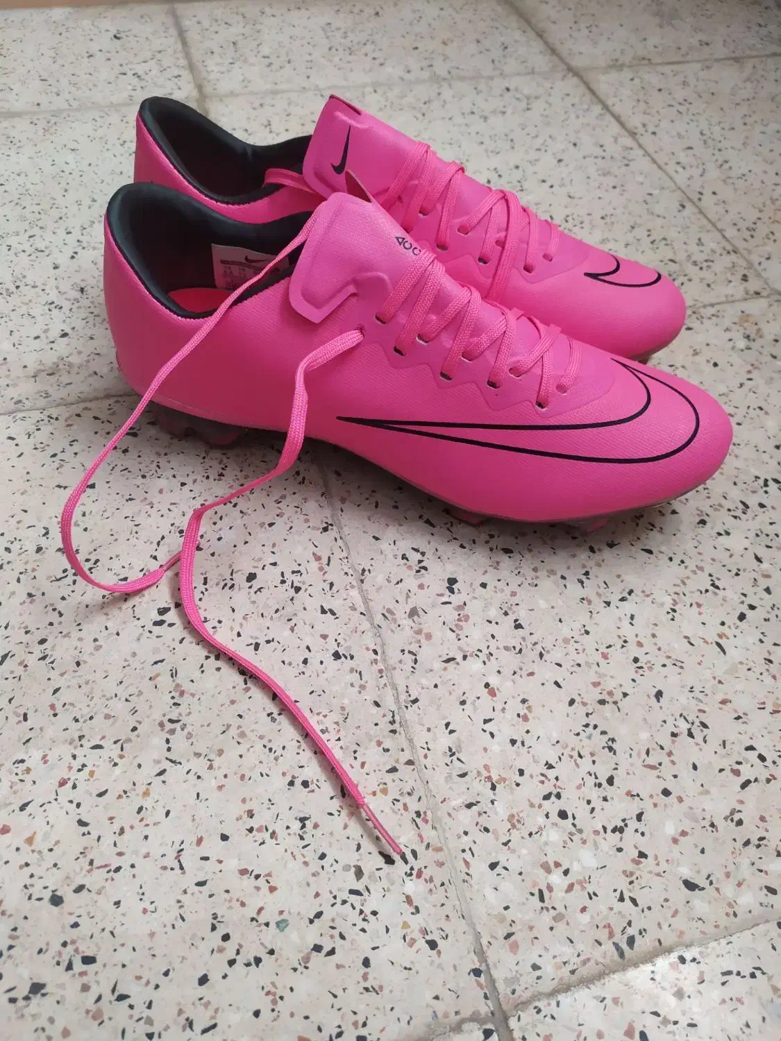 استوک فوتبال اورجینال|کیف، کفش، کمربند|زنجان, |دیوار