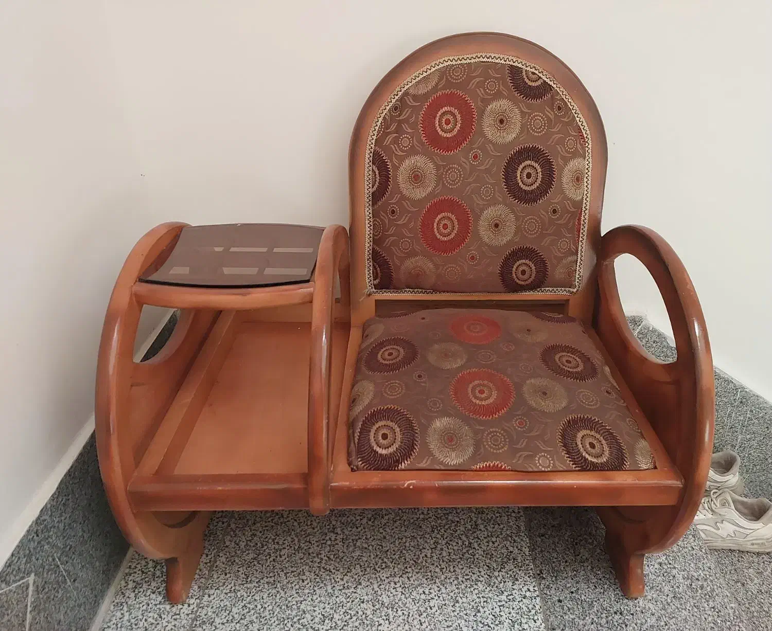 میز تلفن|میز تلفن|شیراز, شیشه‌گری|دیوار