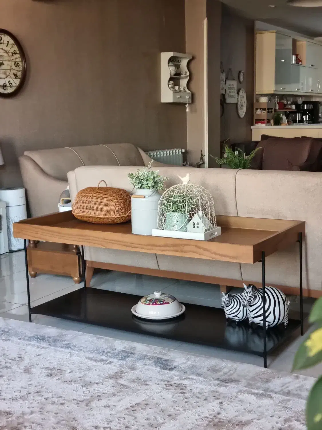 میزوسط|مبلمان خانگی و میز عسلی|اندیشه, شهرک صدف|دیوار