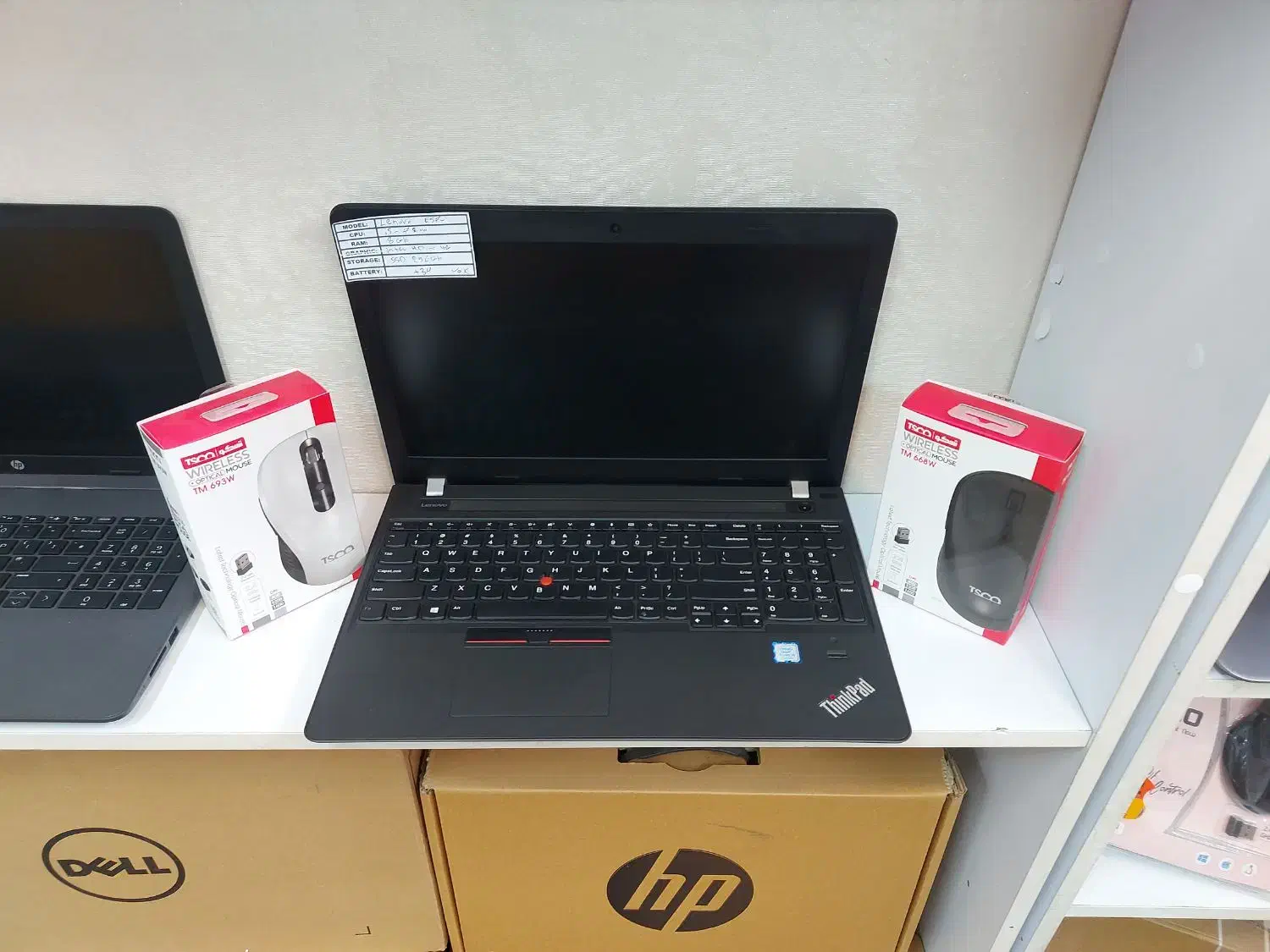 لپتاپcore i5نسل7رم8هاردssd  کاملانوباکارتن‌15.6|رایانه همراه|تهران, پونک|دیوار