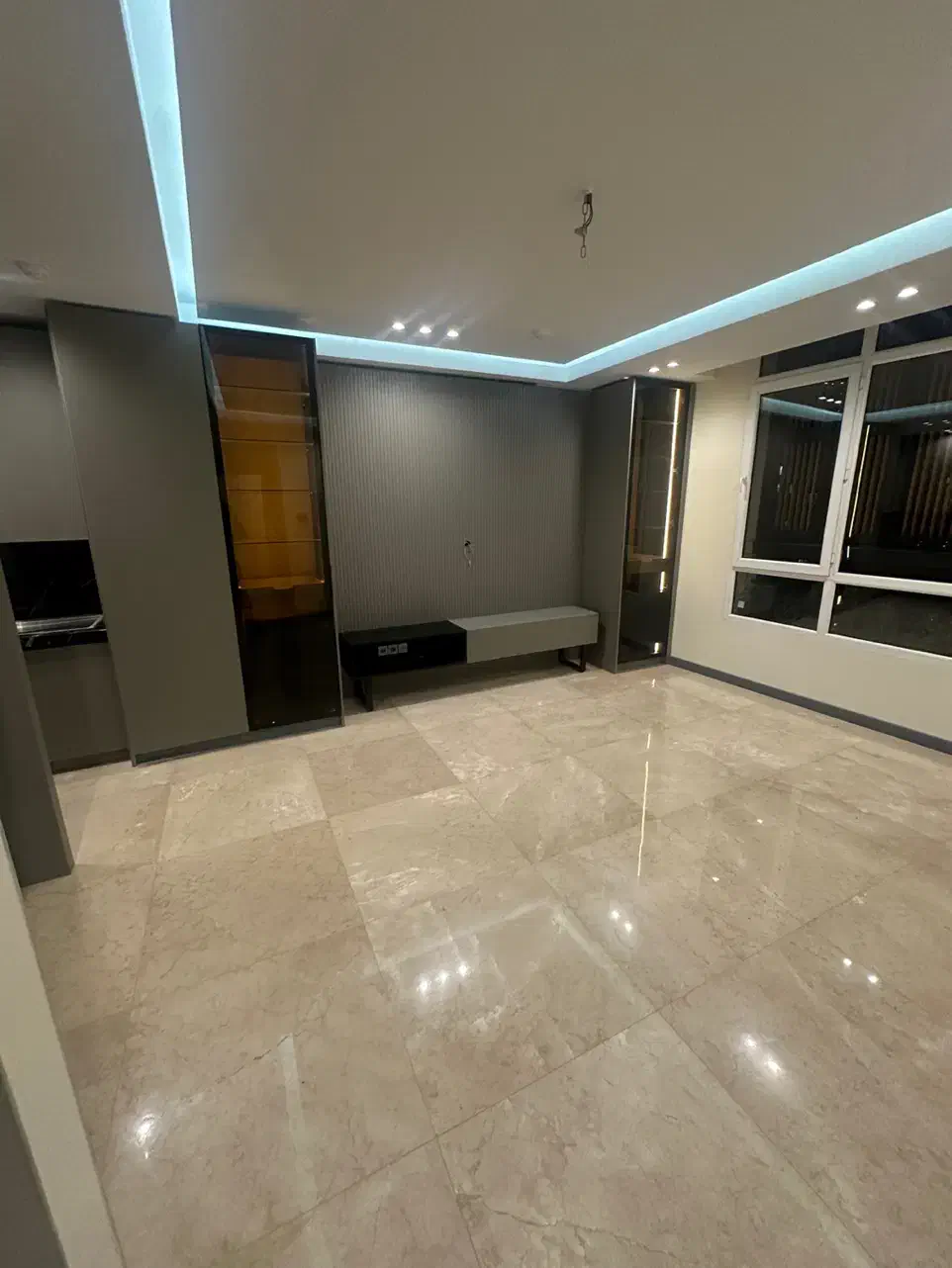 یوسف آباد ۸۰ متر دو خوابه لوکس