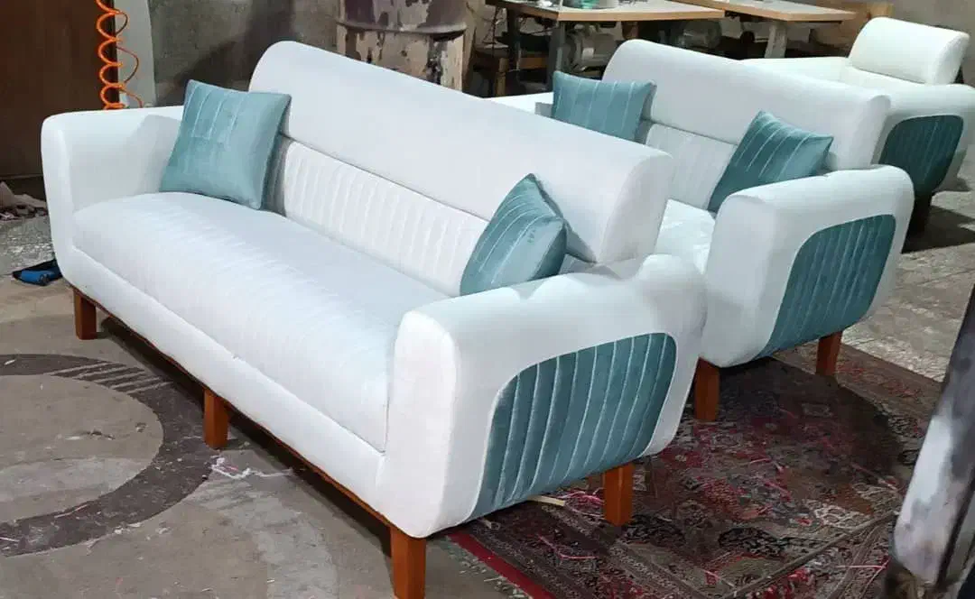 مبل نگین *مدیریت آقای صداقت *محل سابق هایپر روئین|مبلمان خانگی و میز عسلی|یاسوج, |دیوار