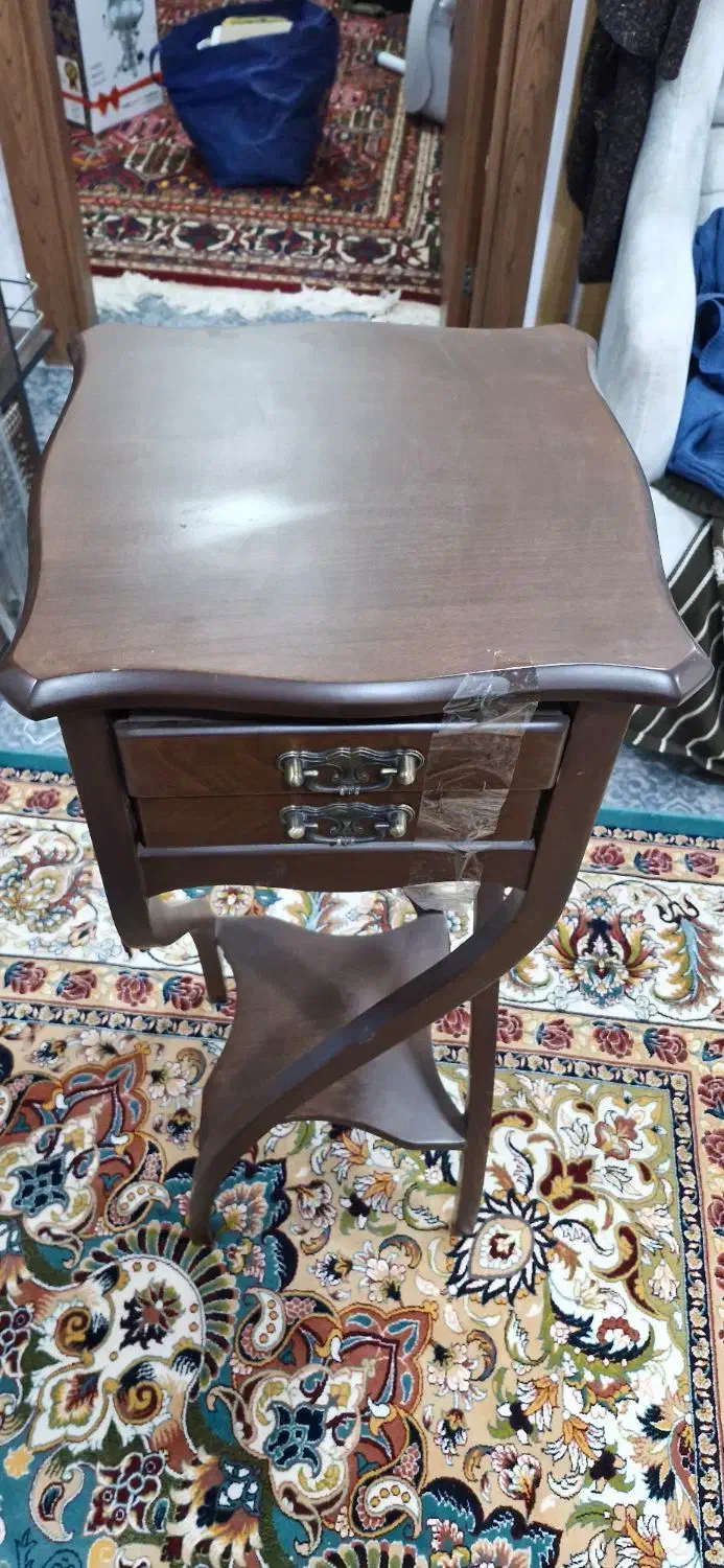 میزتلفن|میز تلفن|نجف‌آباد, ۲۲ بهمن|دیوار