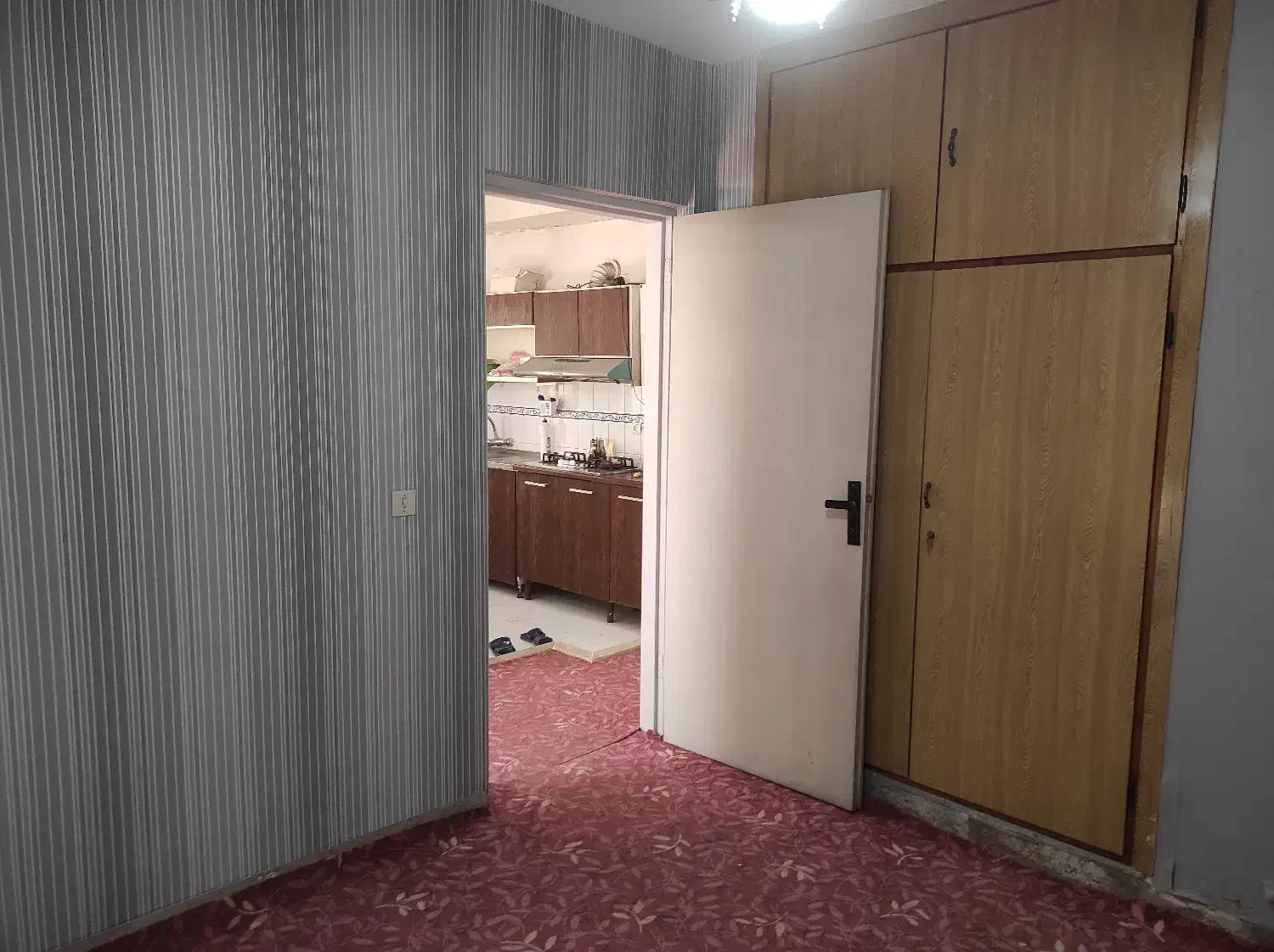 آپارتمان  اجاره ای مدرس گل سرخ دوران زمزم فرصت شیر|اجارهٔ آپارتمان|شیراز, فاضل|دیوار