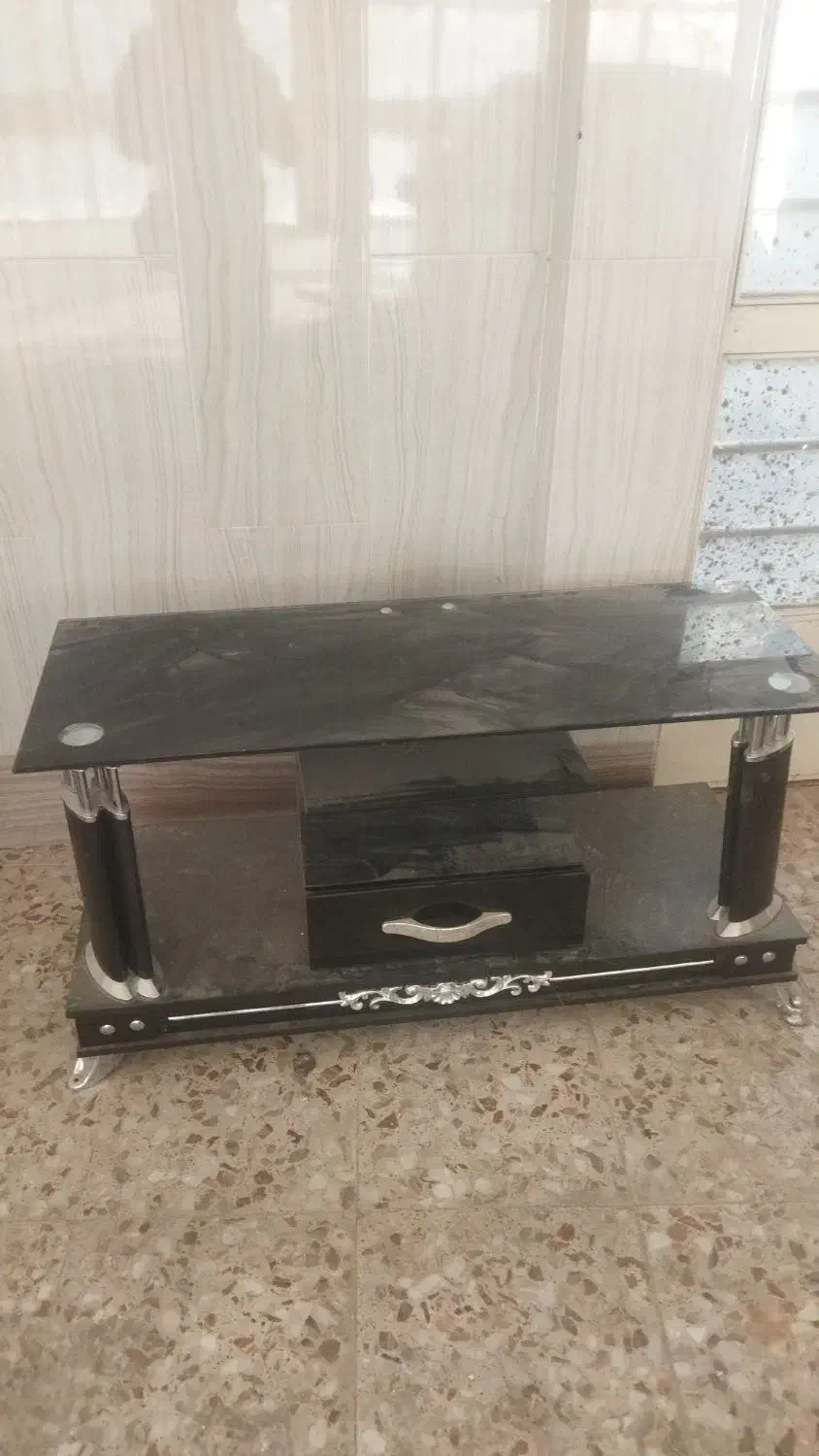 میز تلویزیون شیشه ای|میز تلویزیون|سرعین, |دیوار