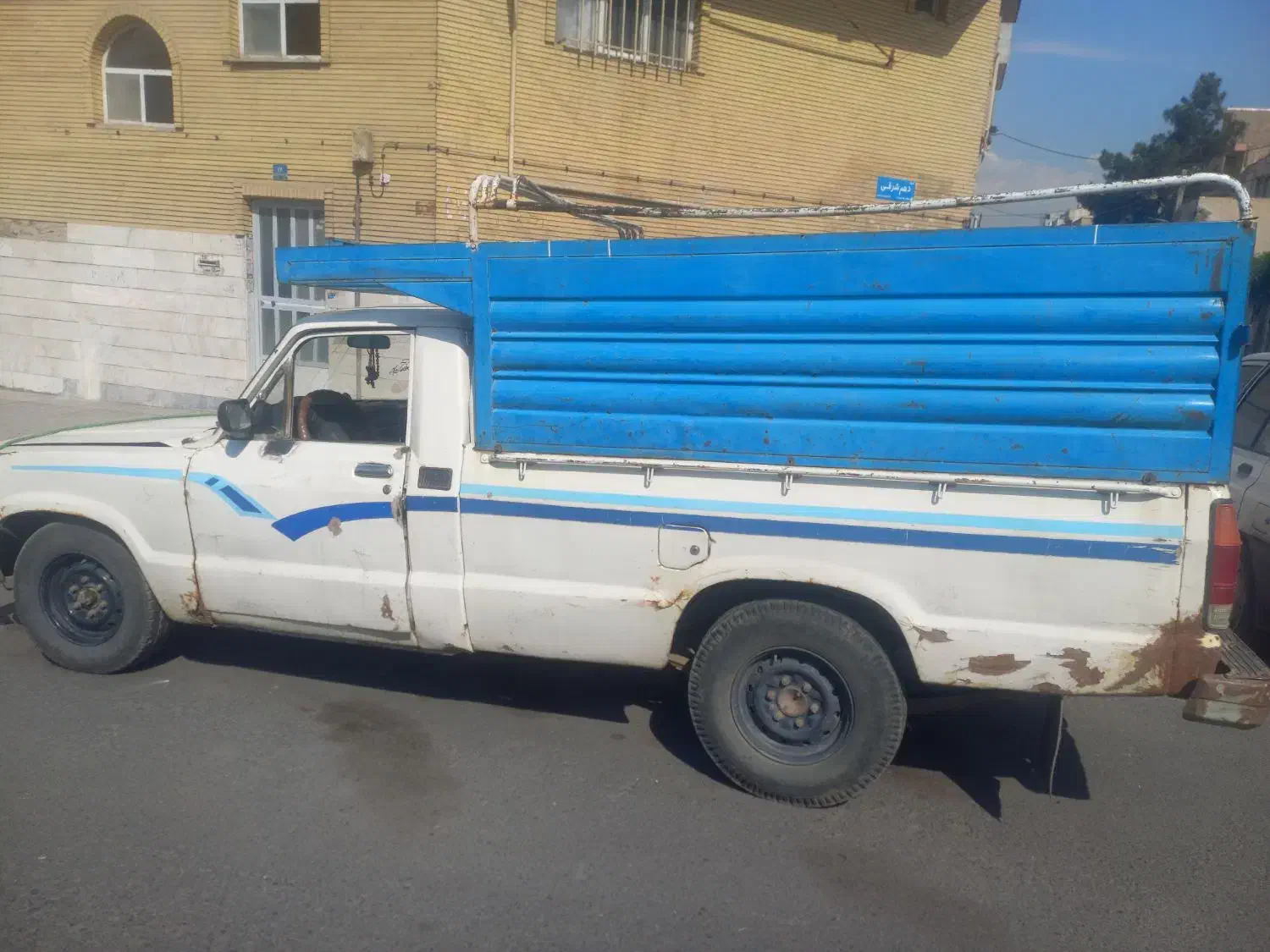 وانت مزدا ۱۶۰۰ مدل ۷۲ دوگانه دستی فنی سالم|خودرو سواری و وانت|همدان, |دیوار