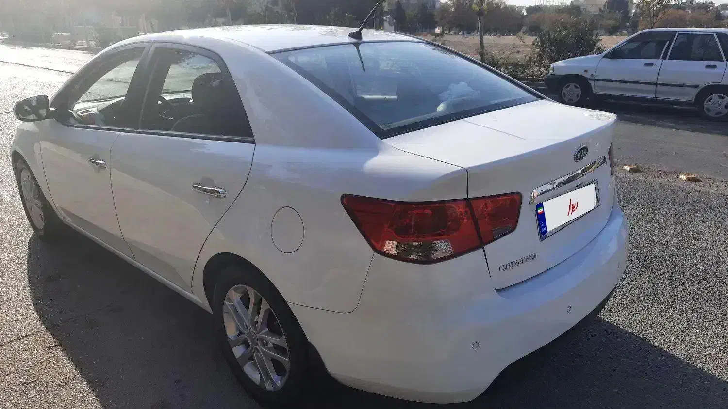 سراتو ۲۰۰۰ آپشنال اتومات ۹۶ کارکرد کم (۷۹ هزار)|خودرو سواری و وانت|کرج, فاز ۳ گوهردشت|دیوار