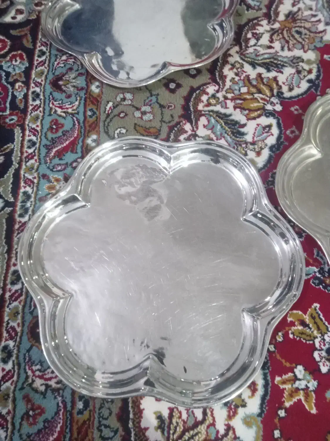 چندتا سینی ورشو قدیمی|کلکسیون اشیاء عتیقه|نهاوند, |دیوار