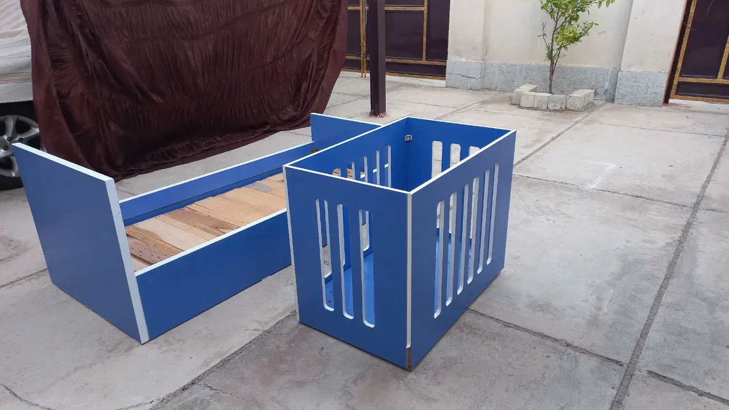 تخت کودک و نوجوان|تخت و صندلی بچه|کنارک, |دیوار