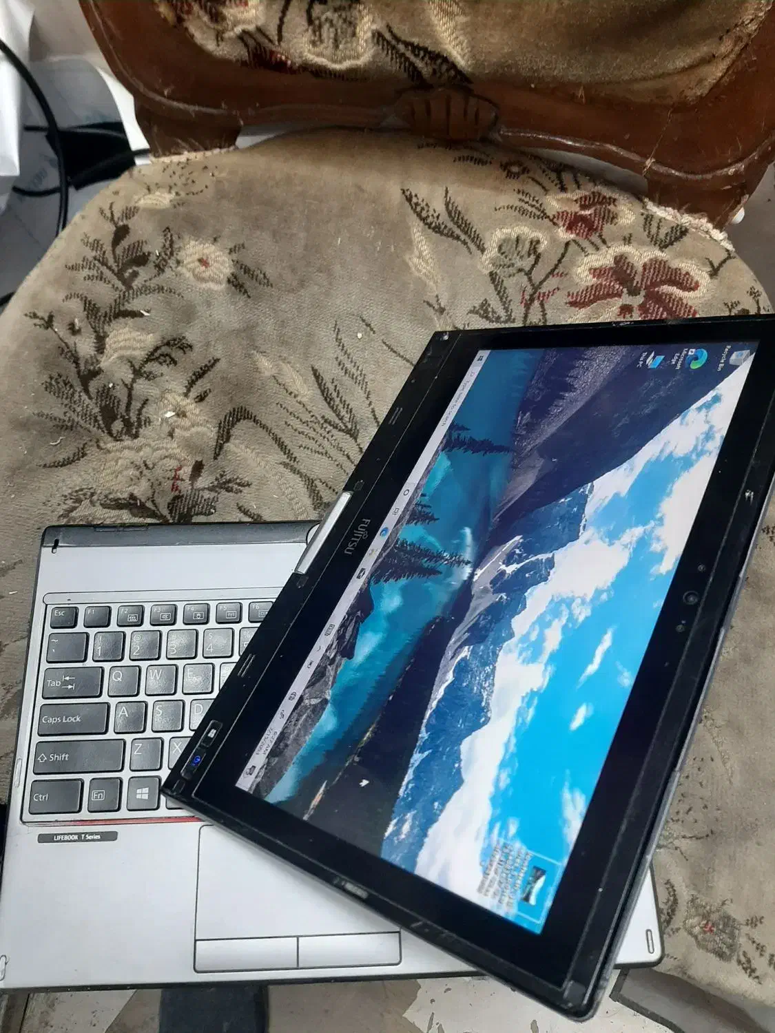 لپ تاپ لمسی. چرخشیi7نسل6 .Fujitsu|رایانه همراه|اصفهان, مسجد مصلی|دیوار